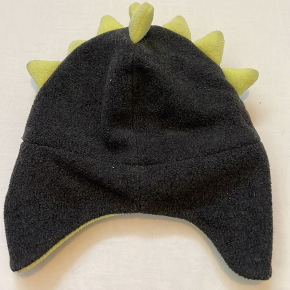 Boys Toddler Toque/ Winter Hat 1-2T - Picture 2 of 2